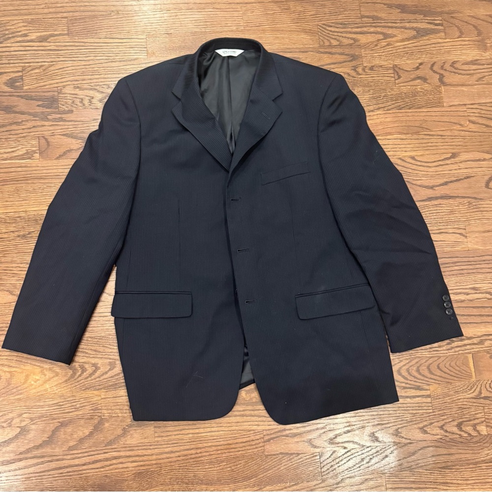 Men’s Navy Suit